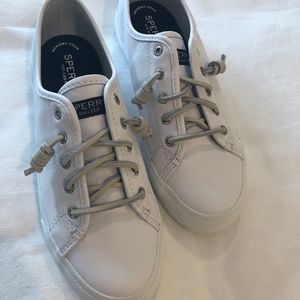 NWT - Sperry White Leather Sneakers - Size 8 1/2